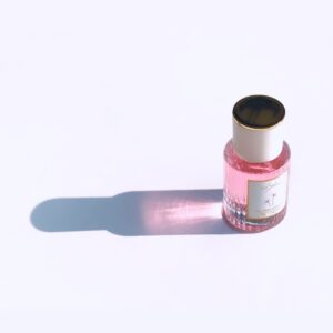 Weshine The Voyager's Sacred Soul – Red Lotus Lake's Love  – Extrait de Parfum (30 mL) - Image 3